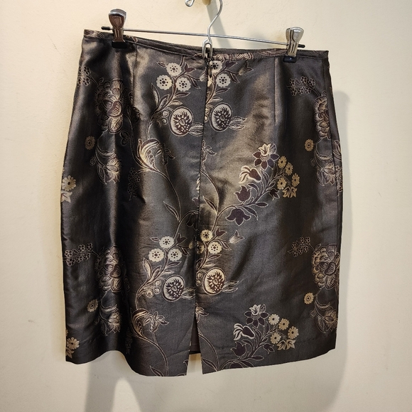 Jon Brown Floral 100% Silk   Embellished Pencil Mini Skirt for Cocktail Size 8 - Picture 10 of 12